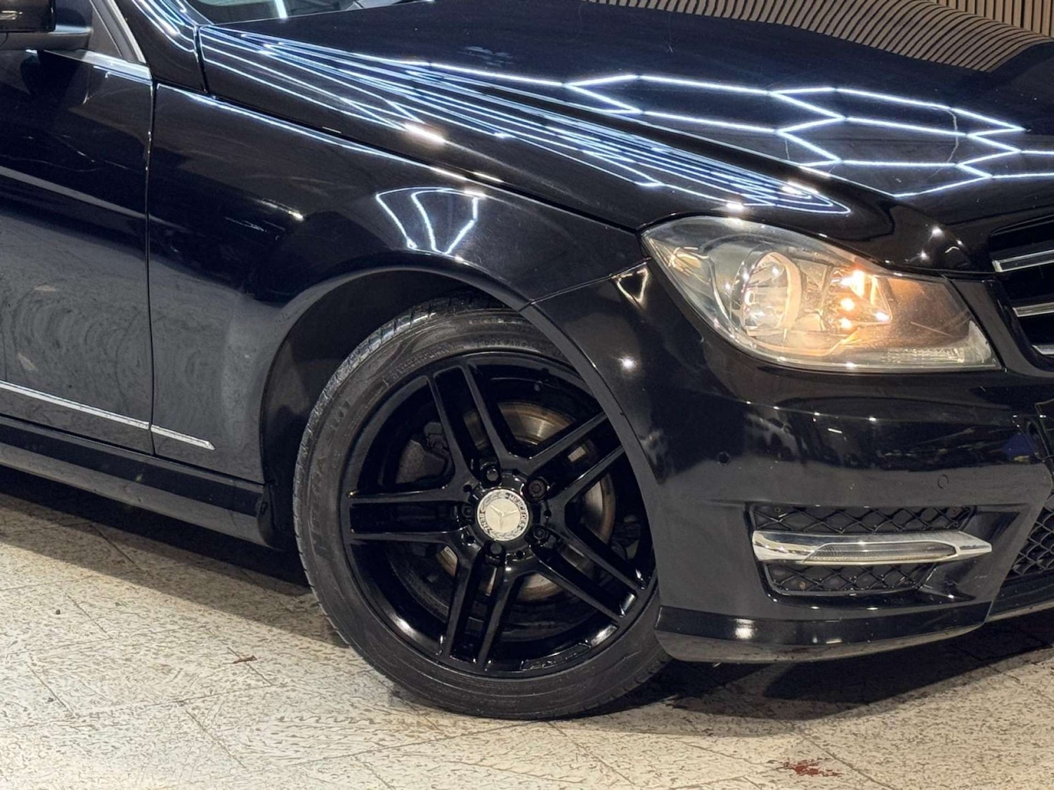 Used Mercedes-Benz C Class 2014 for sale - 77310987: Photo 15