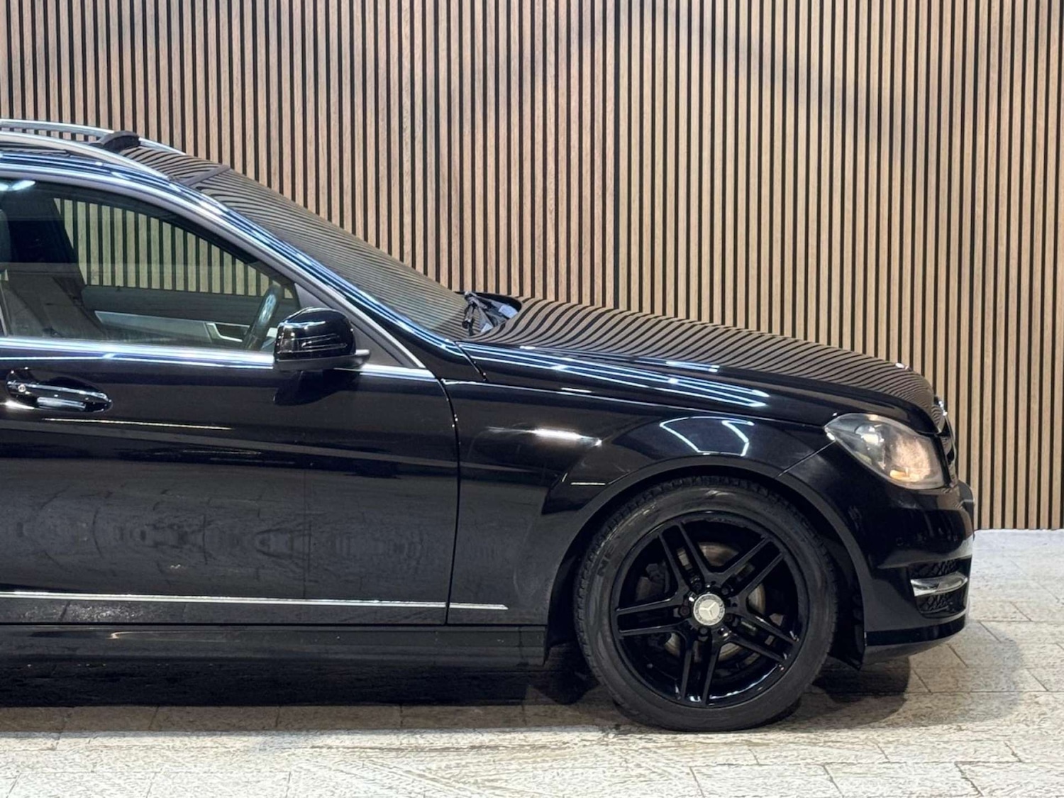 Used Mercedes-Benz C Class 2014 for sale - 77310987: Photo 17