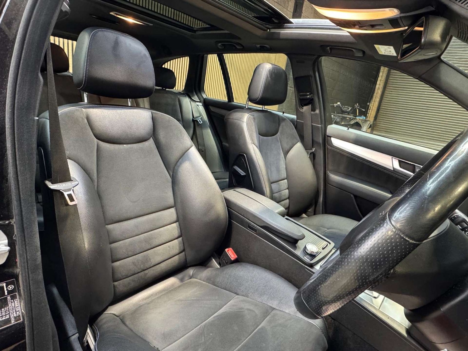 Used Mercedes-Benz C Class 2014 for sale - 77310987: Photo 45