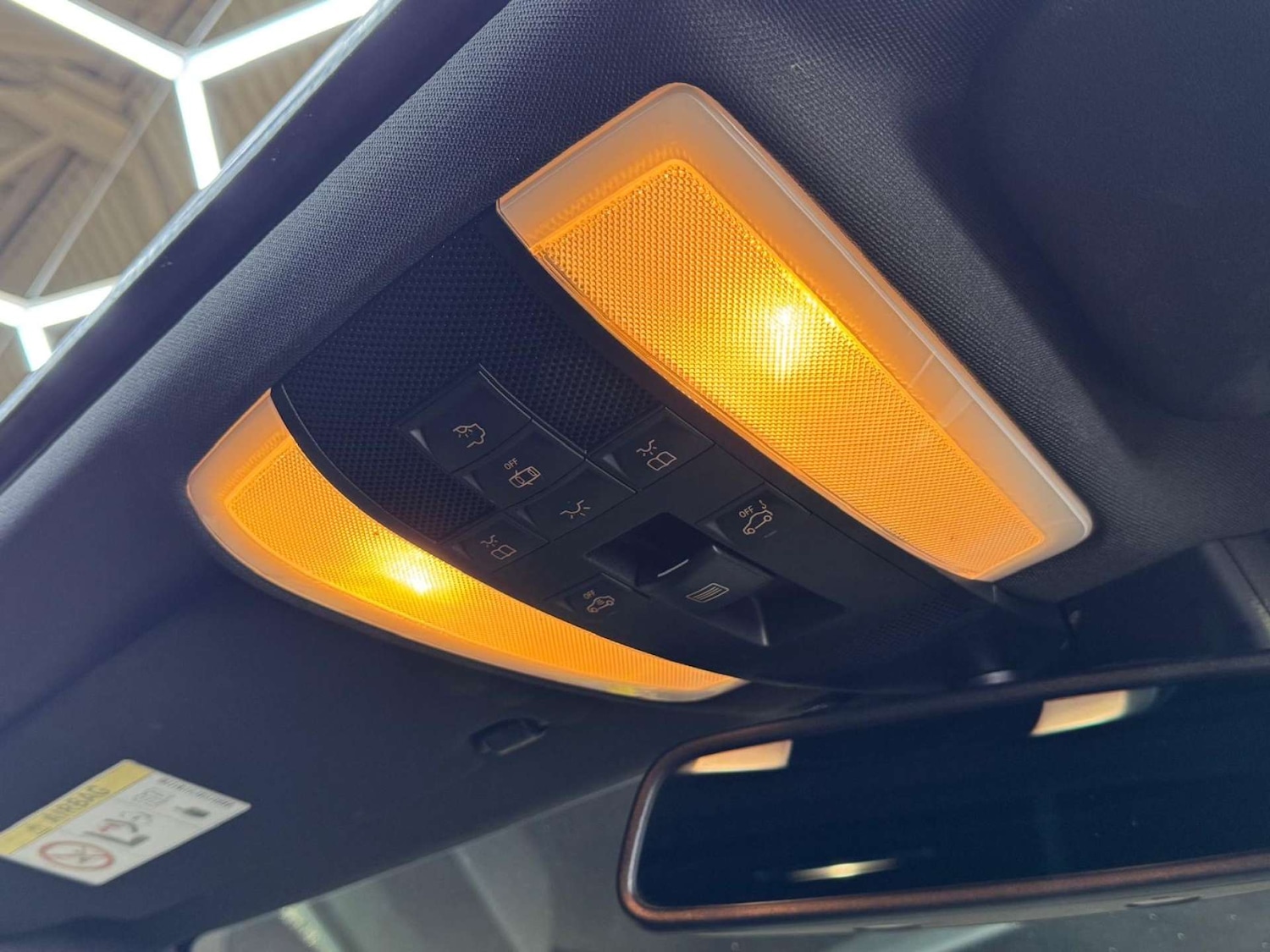 Used Mercedes-Benz C Class 2014 for sale - 77310987: Photo 63