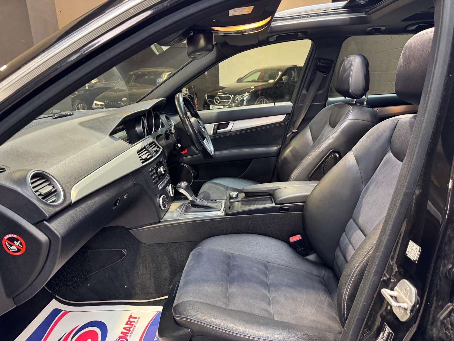 Used Mercedes-Benz C Class 2014 for sale - 77310987: Photo 73