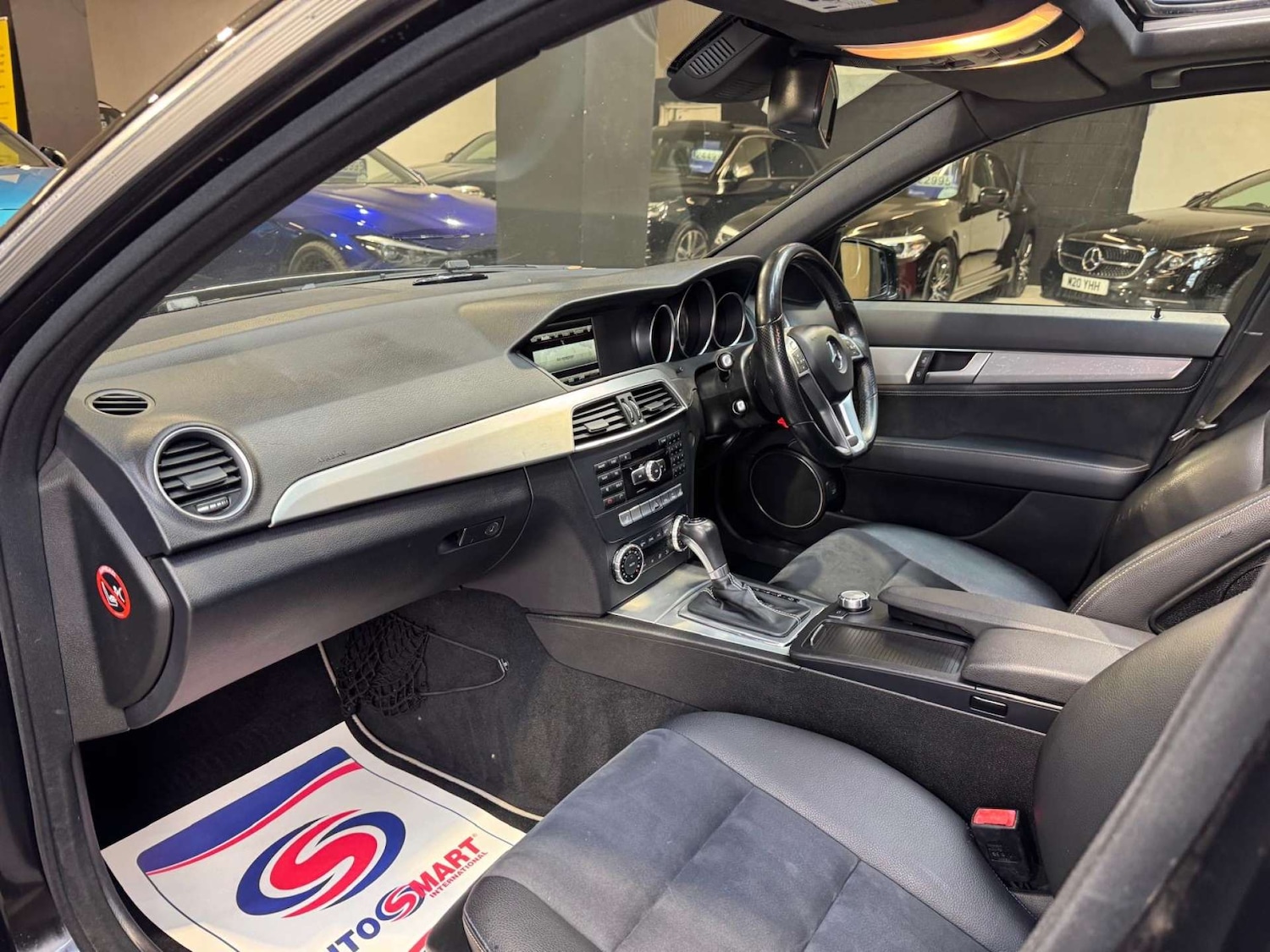 Used Mercedes-Benz C Class 2014 for sale - 77310987: Photo 74