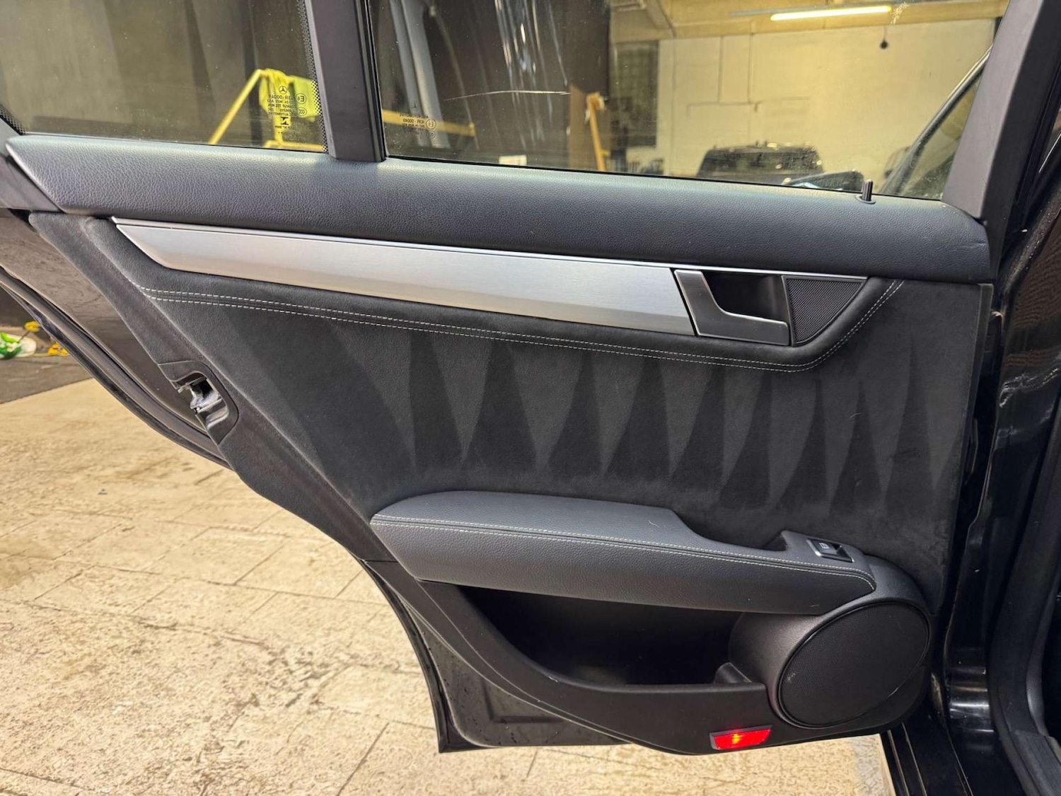 Used Mercedes-Benz C Class 2014 for sale - 77310987: Photo 75