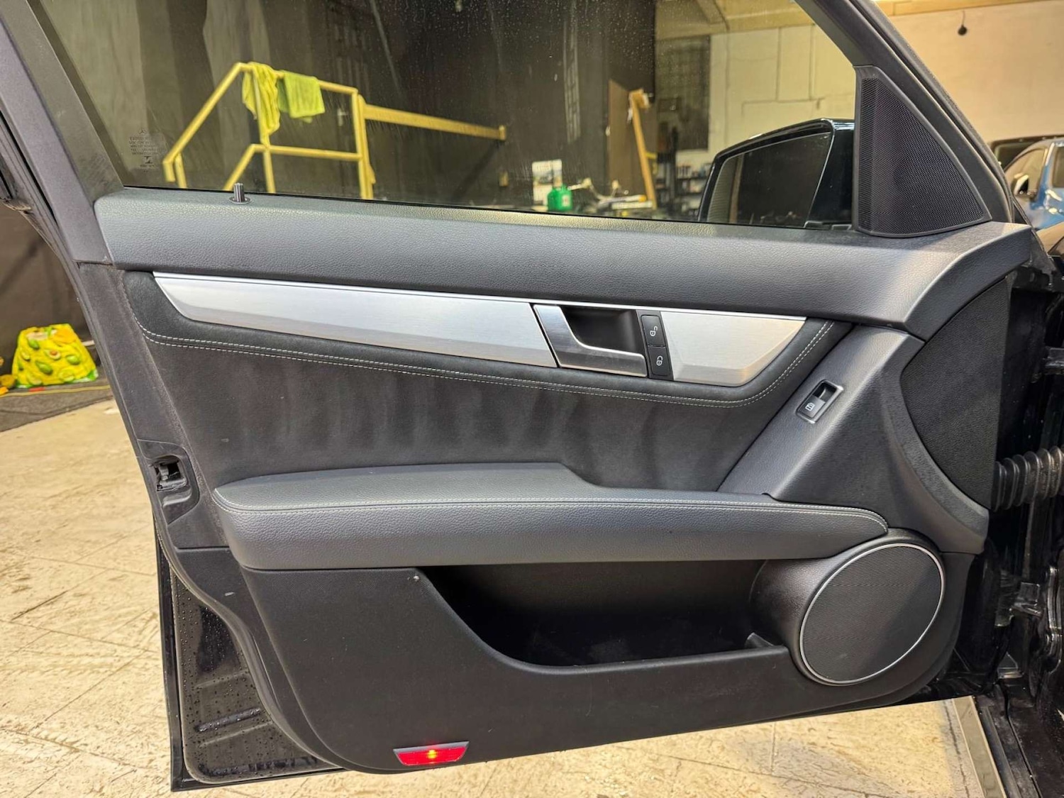 Used Mercedes-Benz C Class 2014 for sale - 77310987: Photo 76