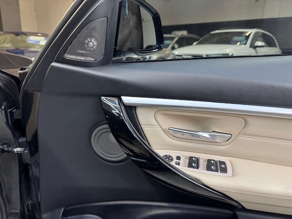 Used BMW 3 Series 2017 for sale - 76181556: Photo 46
