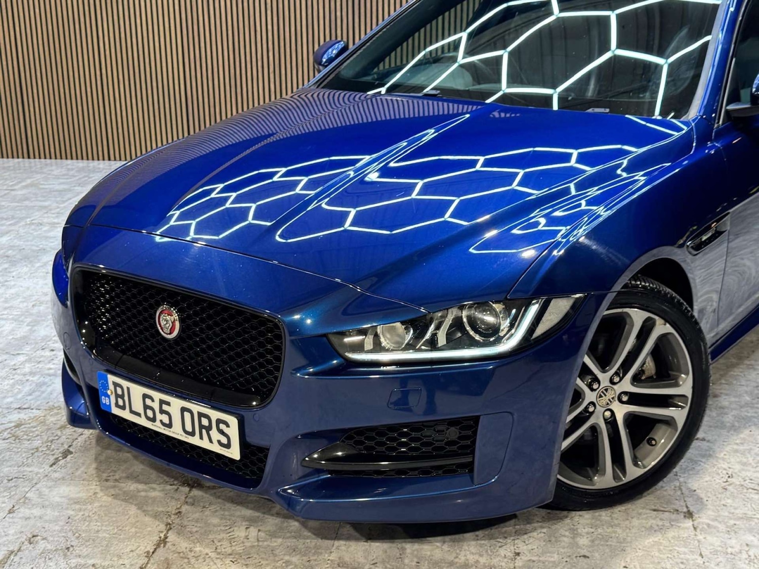 Used Jaguar XE 2016 for sale - 77676606: Photo 35