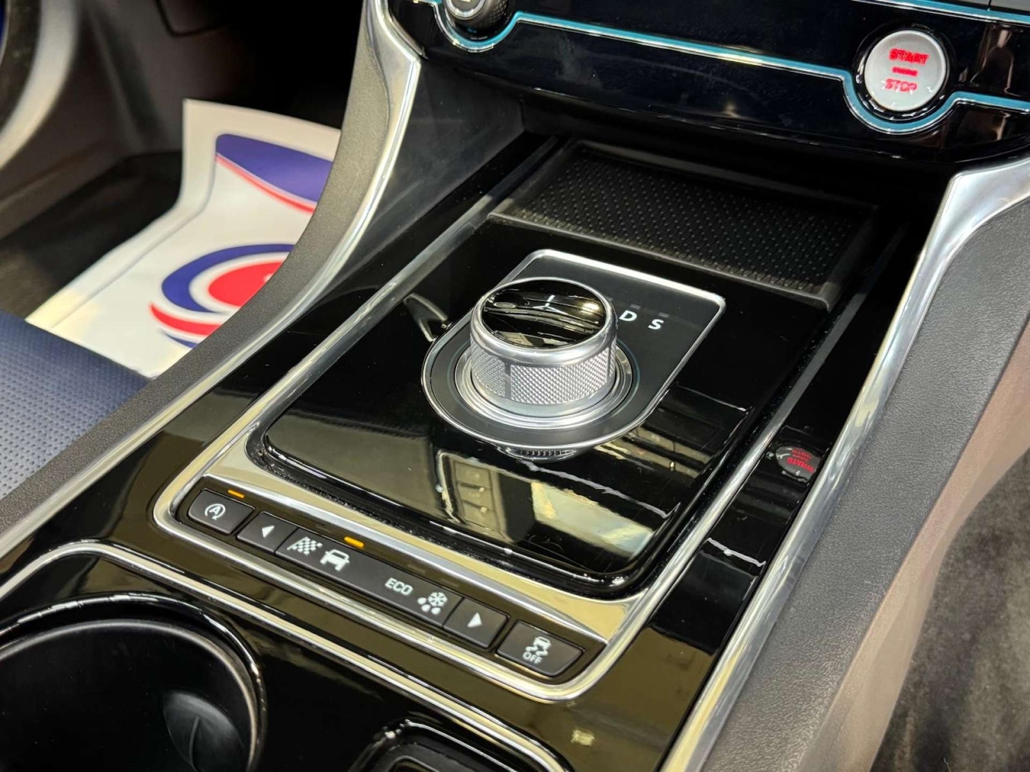 Used Jaguar XE 2016 for sale - 77676606: Photo 52