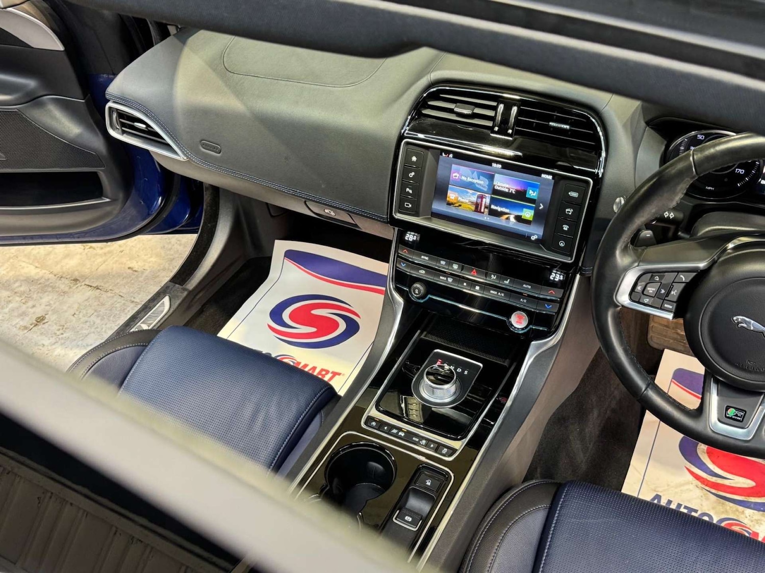 Used Jaguar XE 2016 for sale - 77676606: Photo 58