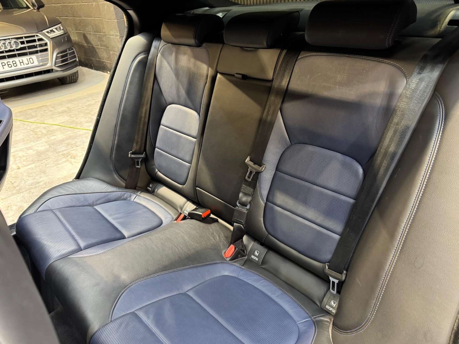 Used Jaguar XE 2016 for sale - 77676606: Photo 6