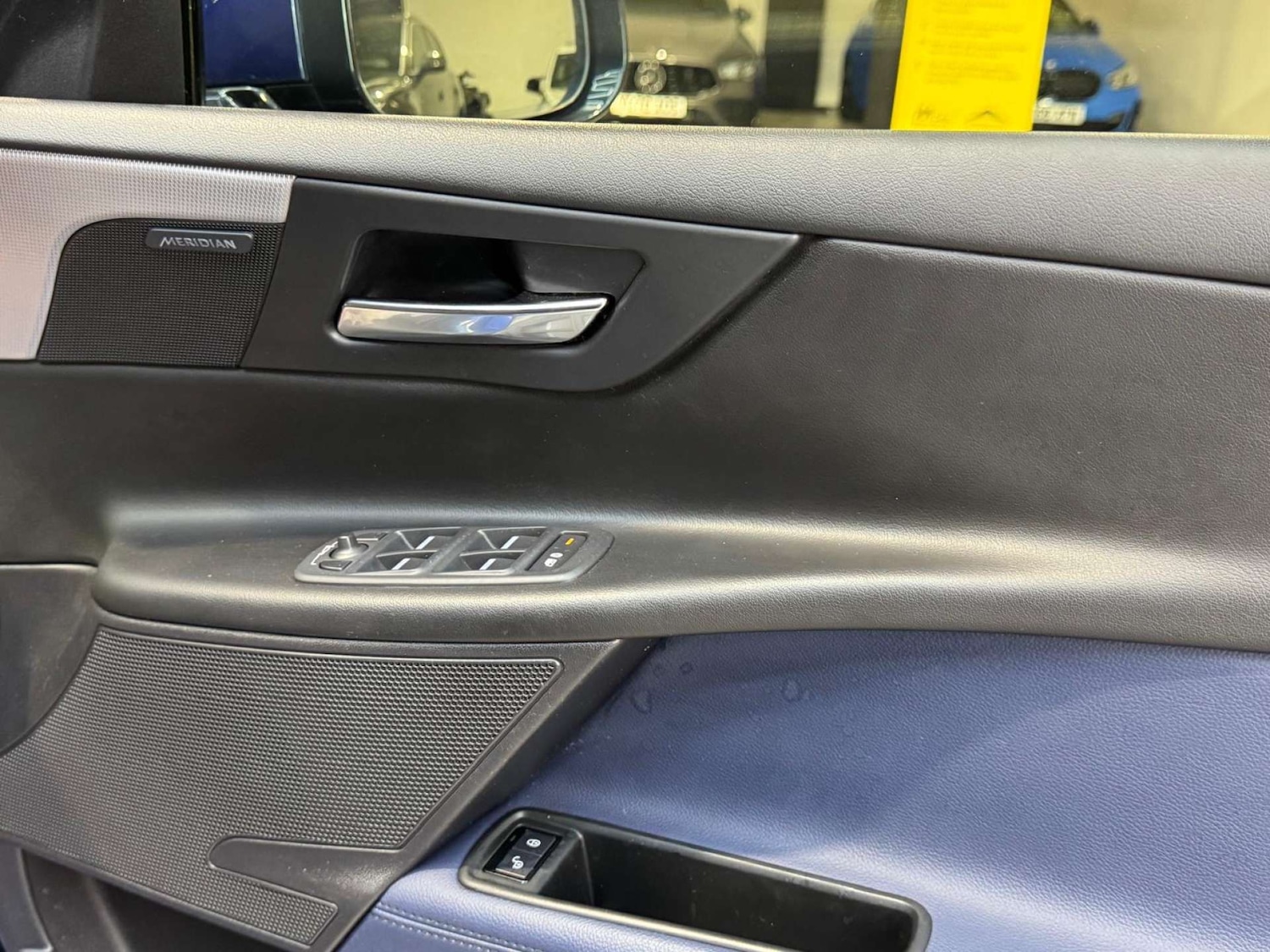 Used Jaguar XE 2016 for sale - 77676606: Photo 60