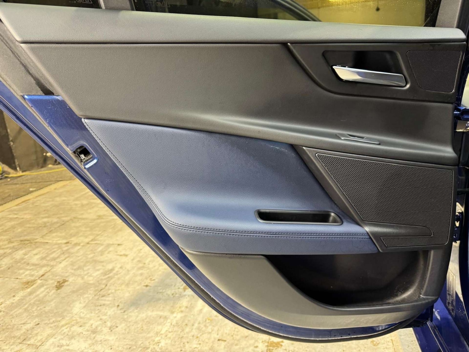 Used Jaguar XE 2016 for sale - 77676606: Photo 71