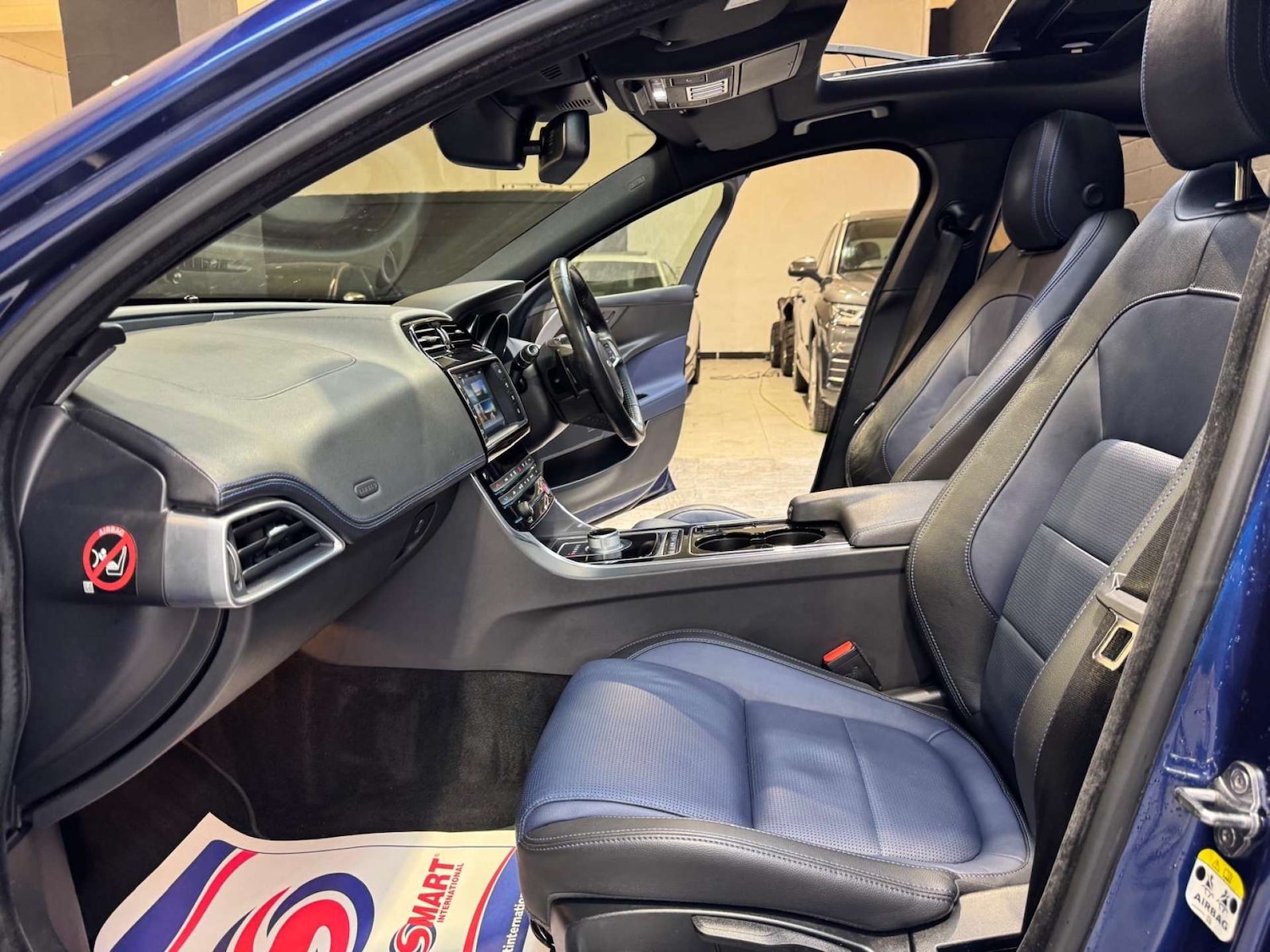 Used Jaguar XE 2016 for sale - 77676606: Photo 74