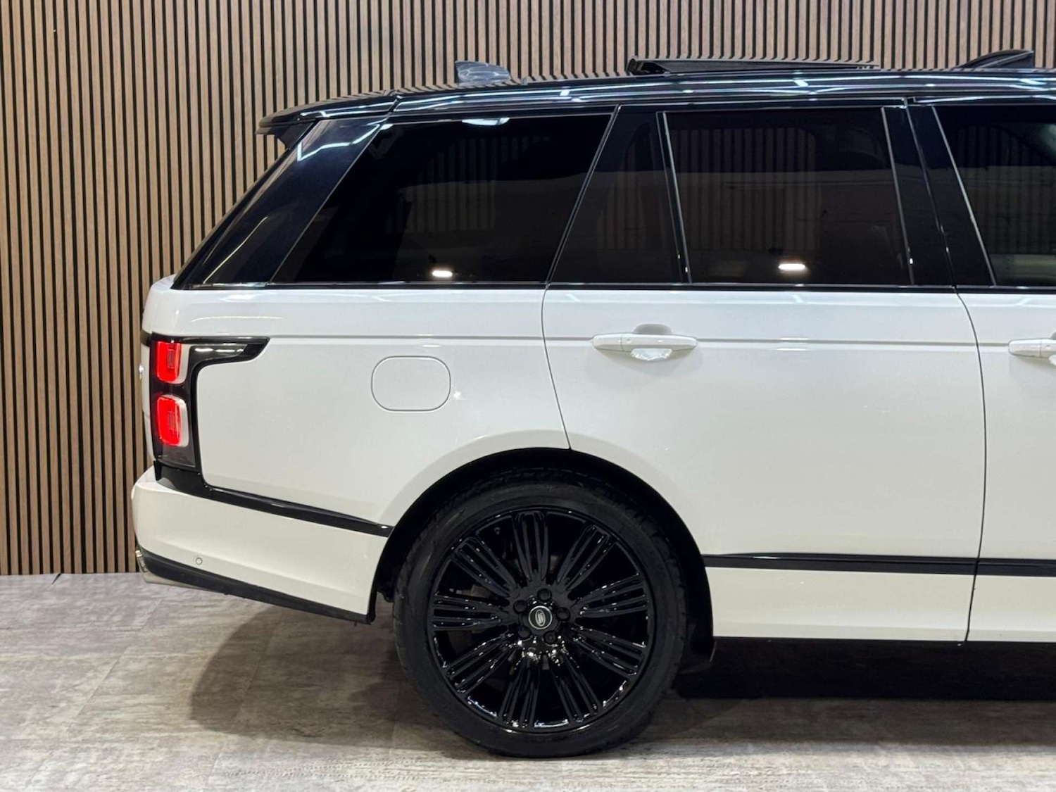 Used Land Rover Range Rover 2018 for sale - 77946344: Photo 18