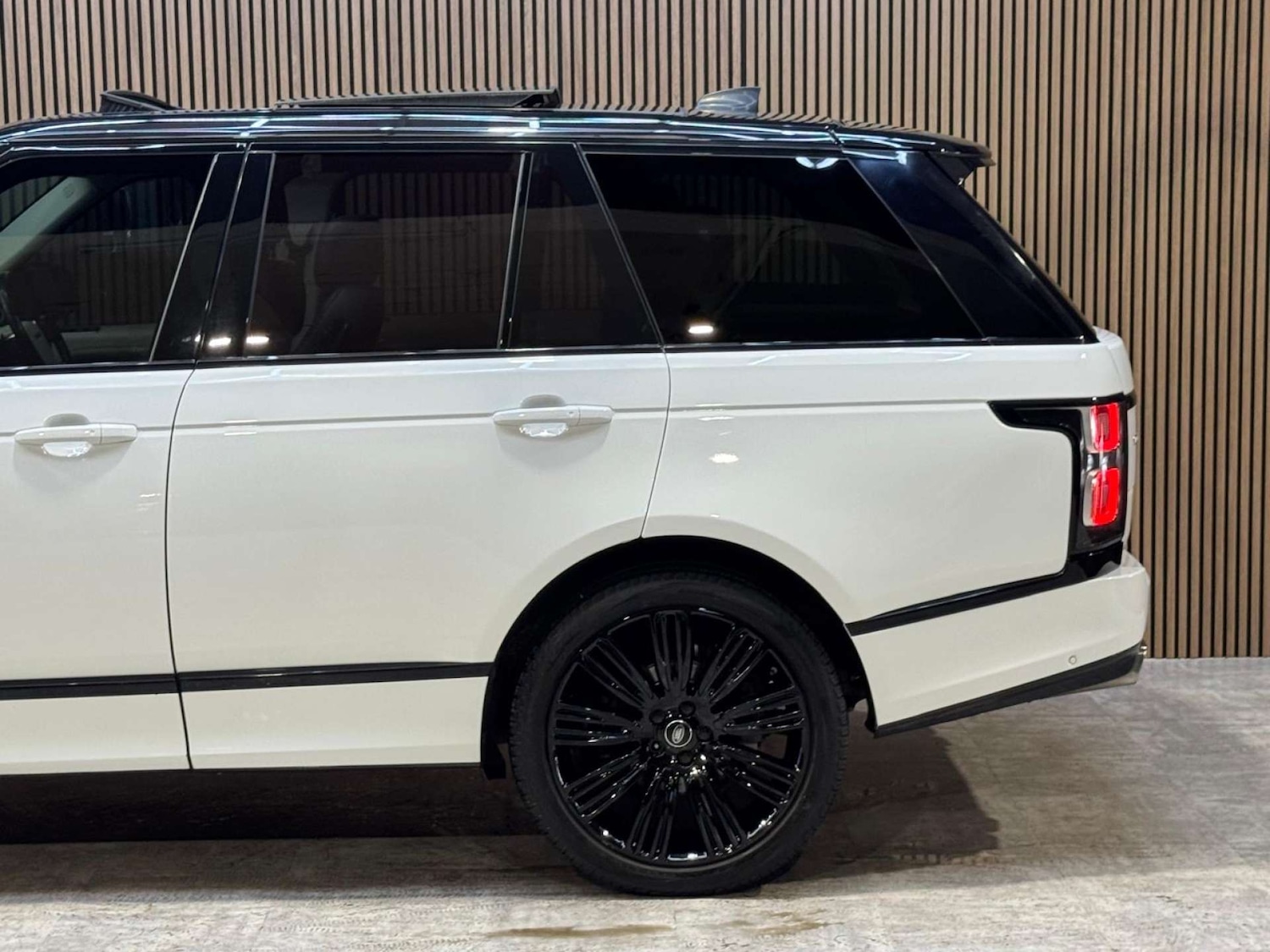 Used Land Rover Range Rover 2018 for sale - 77946344: Photo 31