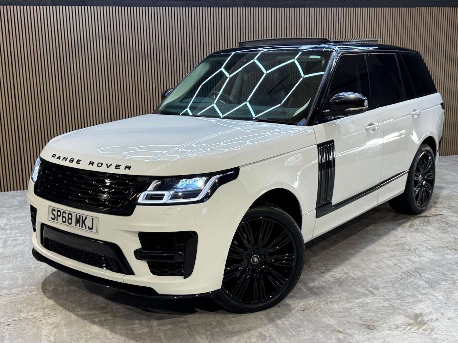 Used Land Rover Range Rover 2018 for sale - 77946344: Photo 33