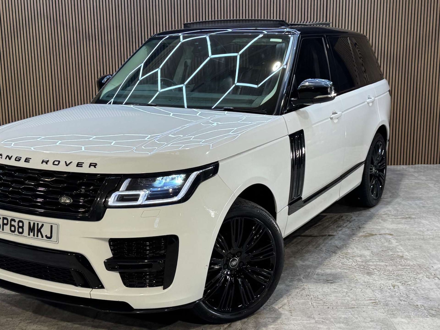 Used Land Rover Range Rover 2018 for sale - 77946344: Photo 38