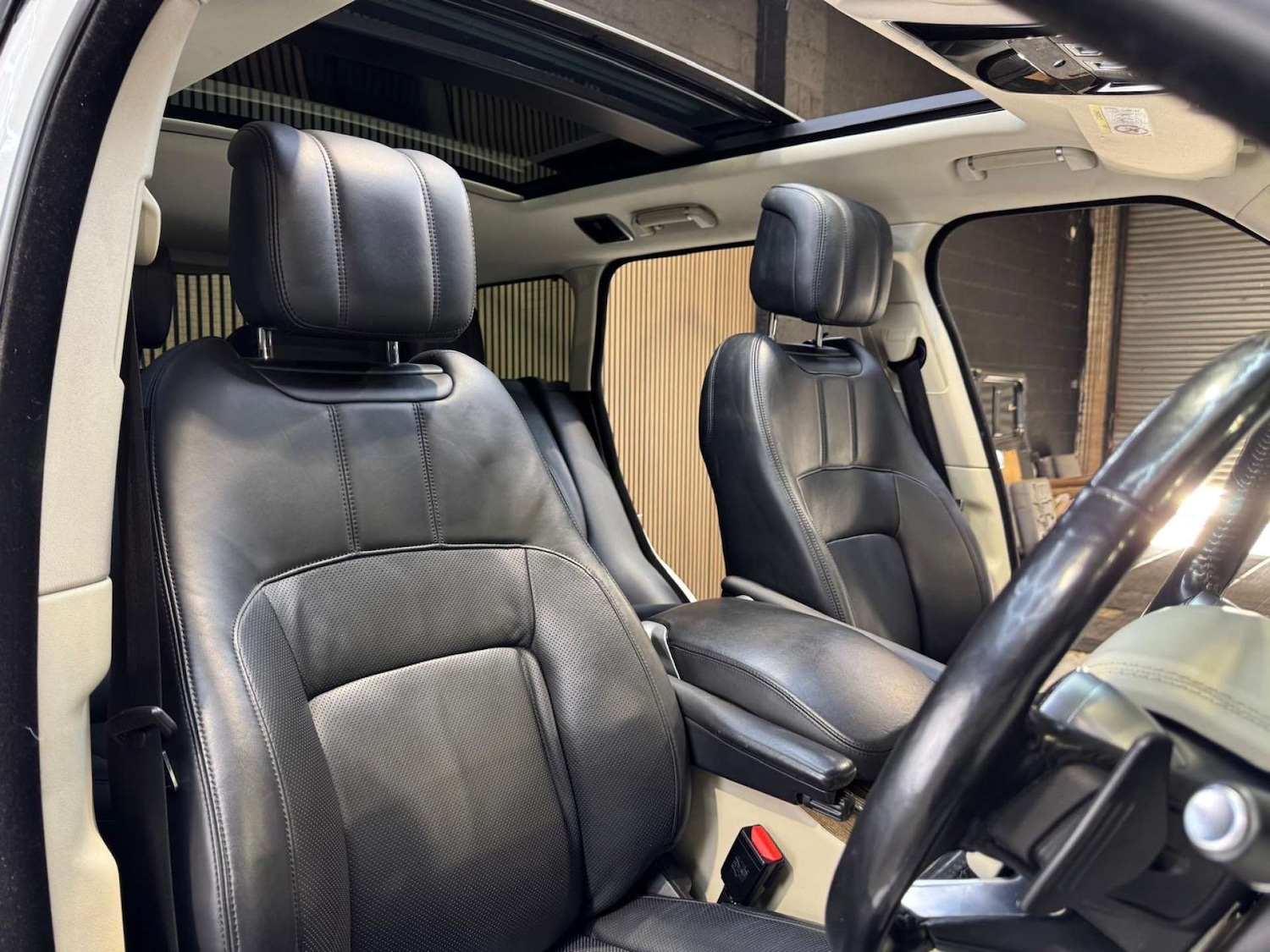 Used Land Rover Range Rover 2018 for sale - 77946344: Photo 47