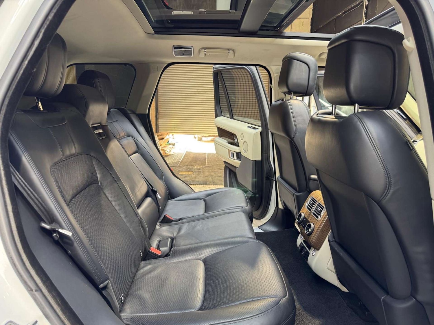 Used Land Rover Range Rover 2018 for sale - 77946344: Photo 70