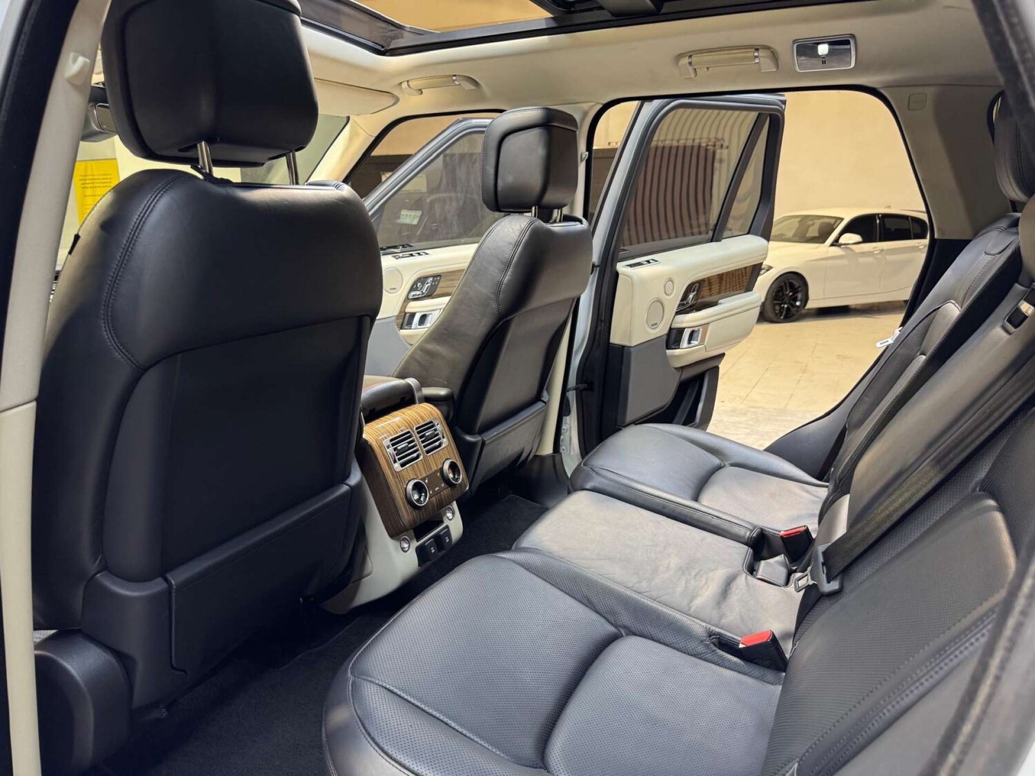 Used Land Rover Range Rover 2018 for sale - 77946344: Photo 75