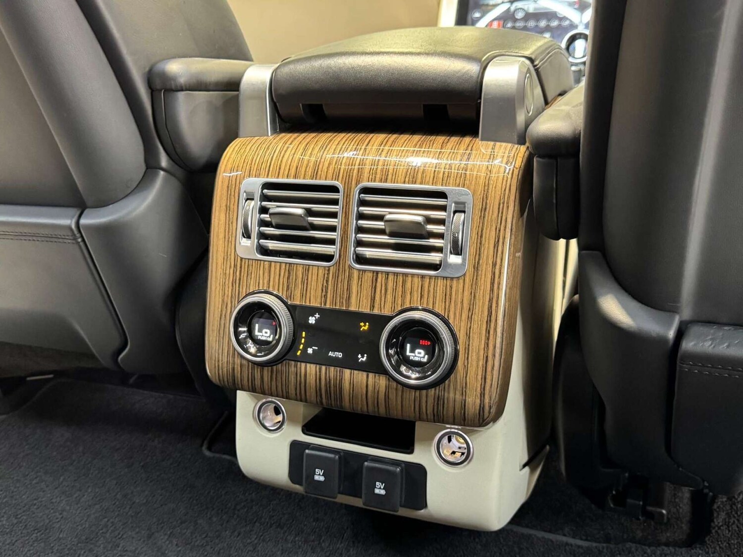 Used Land Rover Range Rover 2018 for sale - 77946344: Photo 76