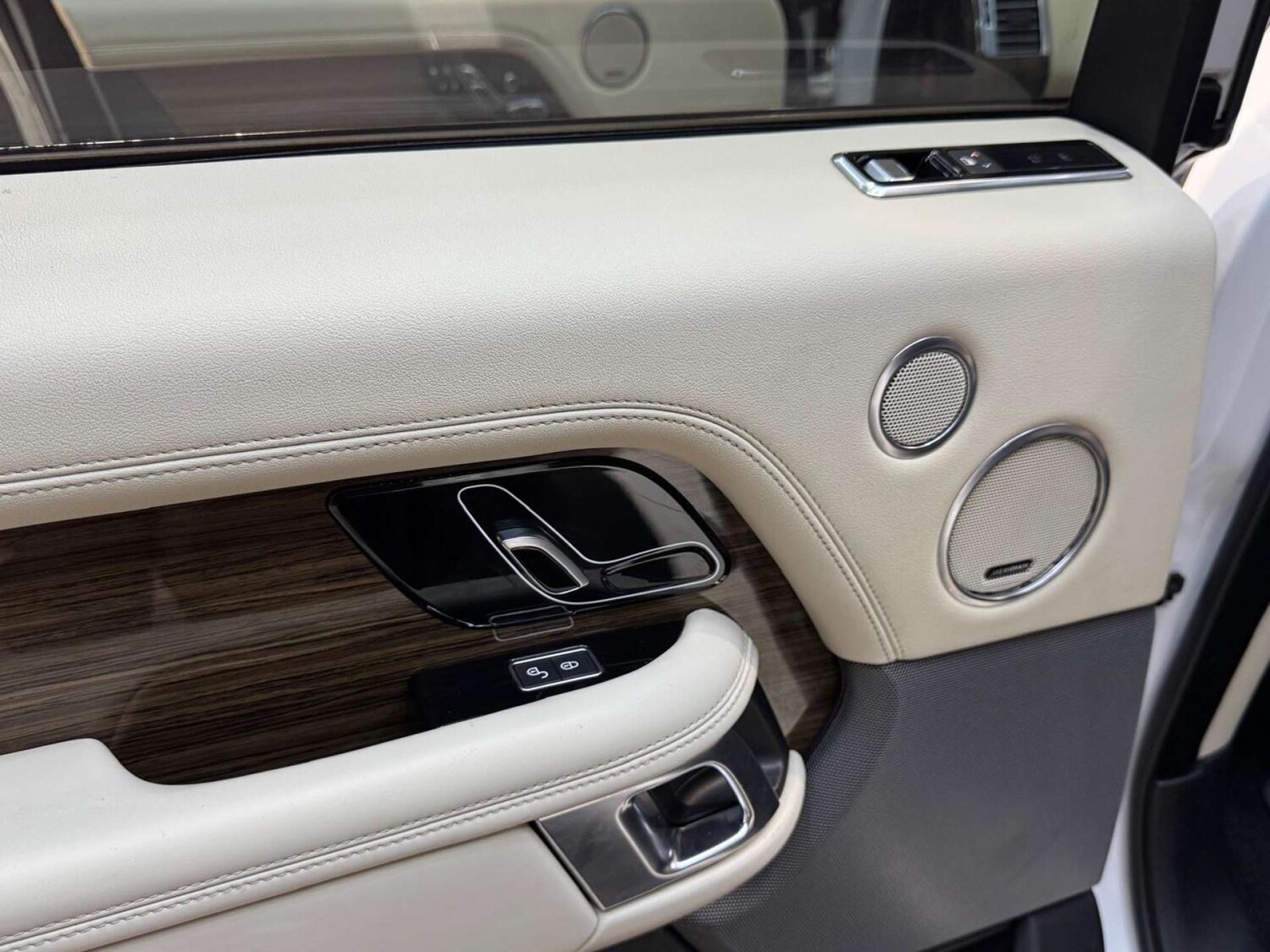 Used Land Rover Range Rover 2018 for sale - 77946344: Photo 82