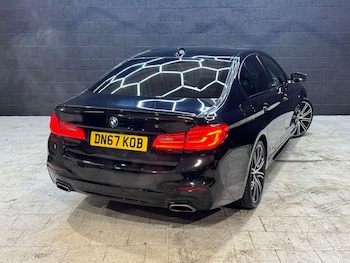 Used BMW 5 Series 2017 for sale - 77452511: Photo