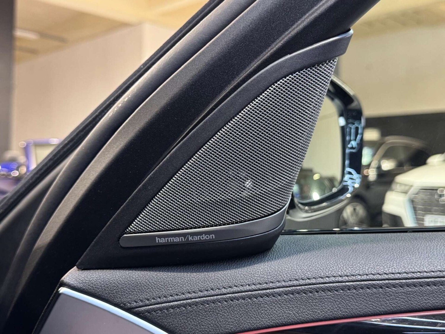 Used BMW 5 Series 2017 for sale - 77452511: Photo 54