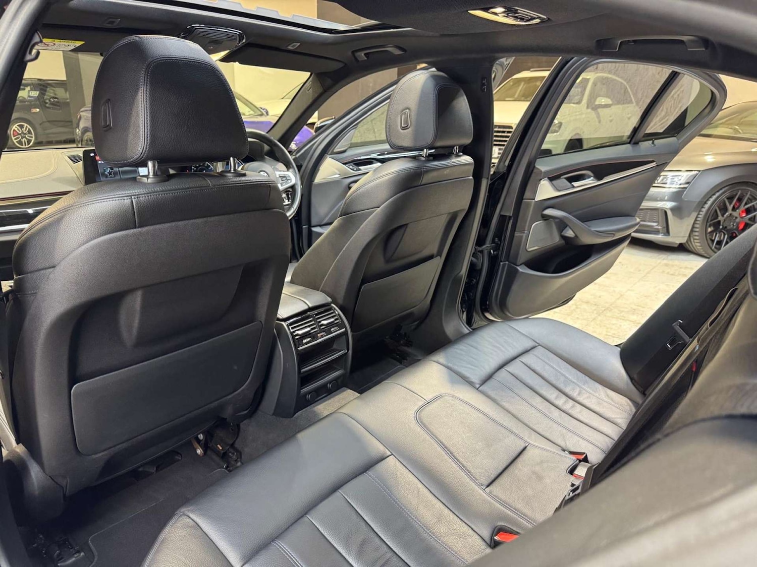 Used BMW 5 Series 2017 for sale - 77452511: Photo 78