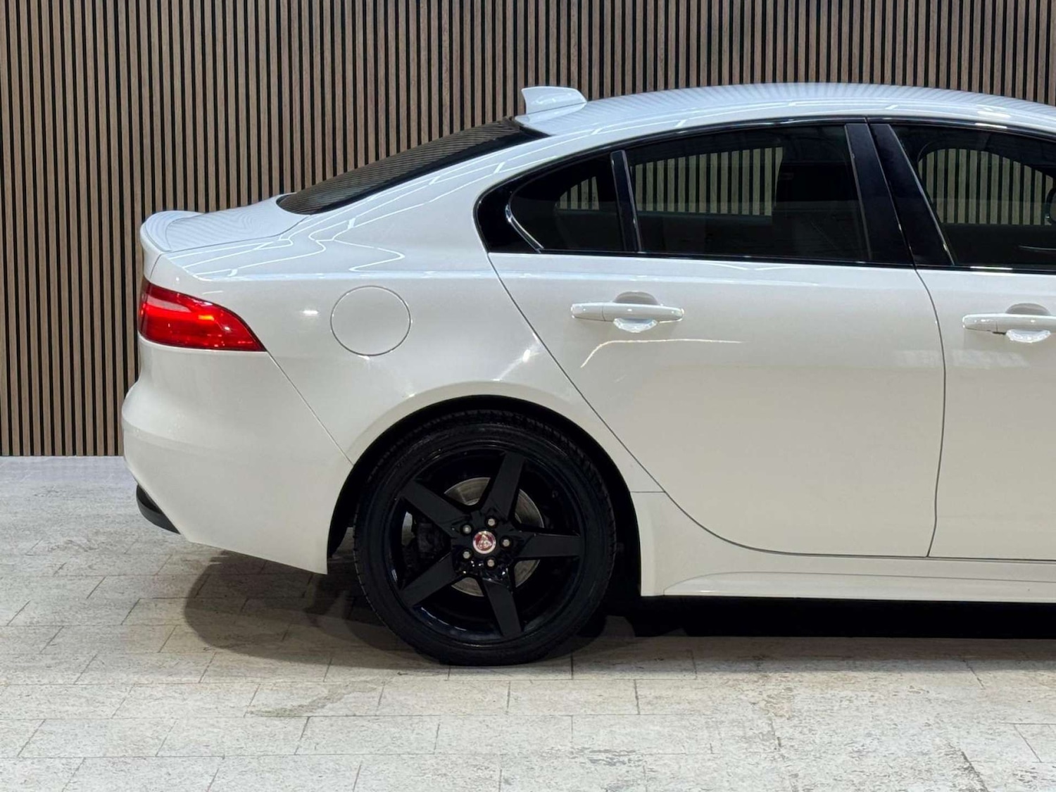 Used Jaguar XE 2017 for sale - 77452481: Photo 14