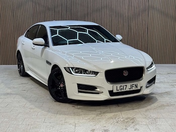 Used Jaguar XE 2017 for sale - 77452481: Photo