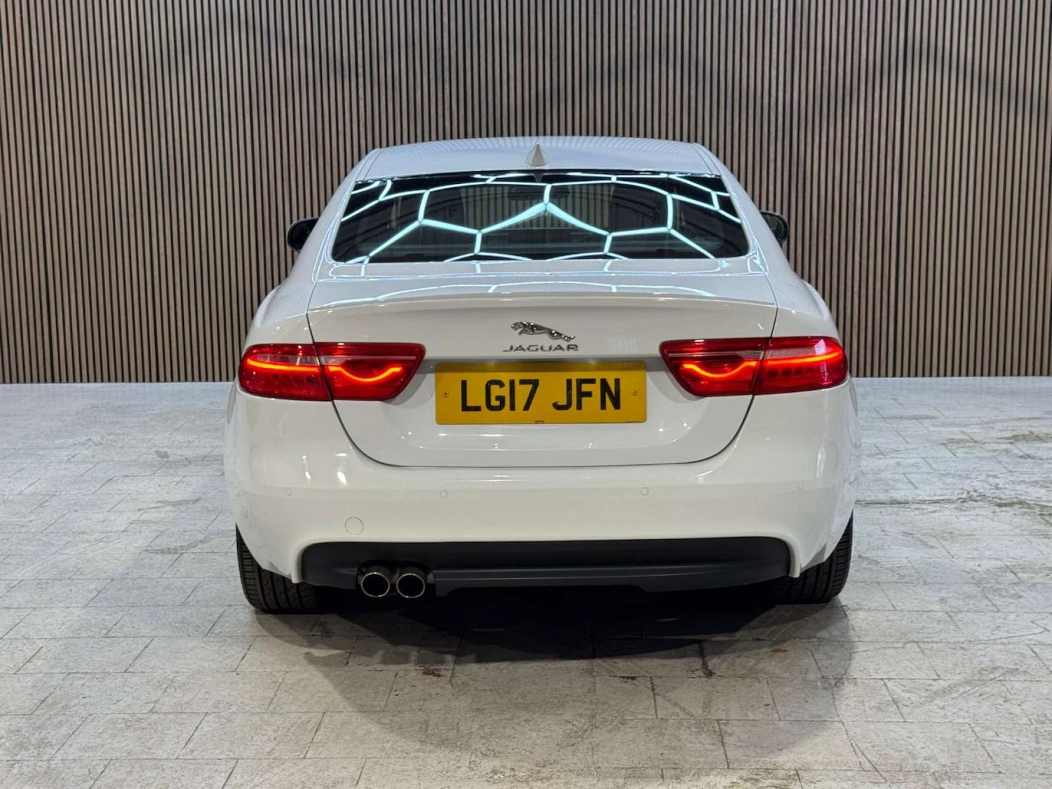 Used Jaguar XE 2017 for sale - 77452481: Photo 24
