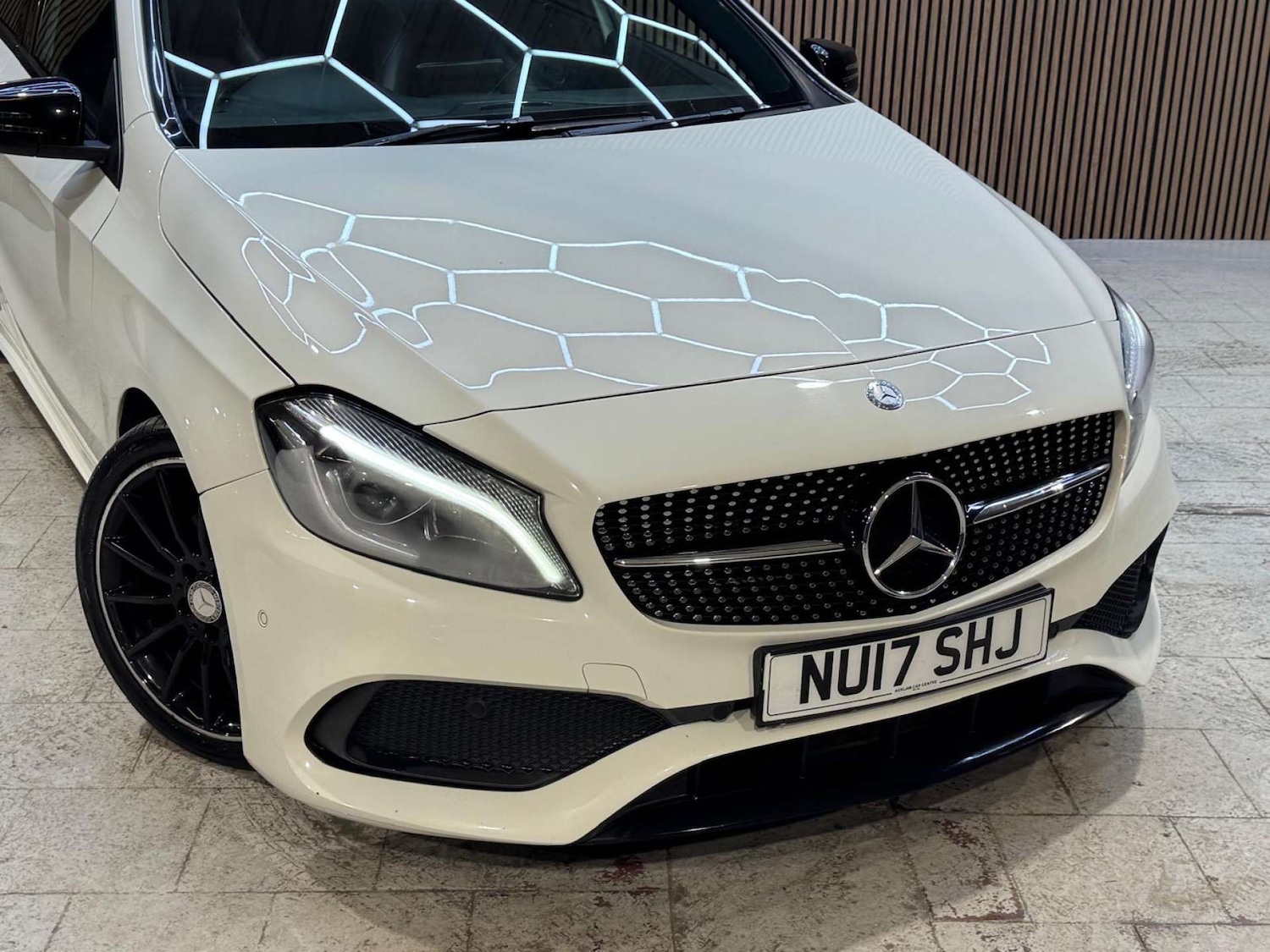 Used Mercedes-Benz A-Class 2017 for sale - 77368170: Photo 10