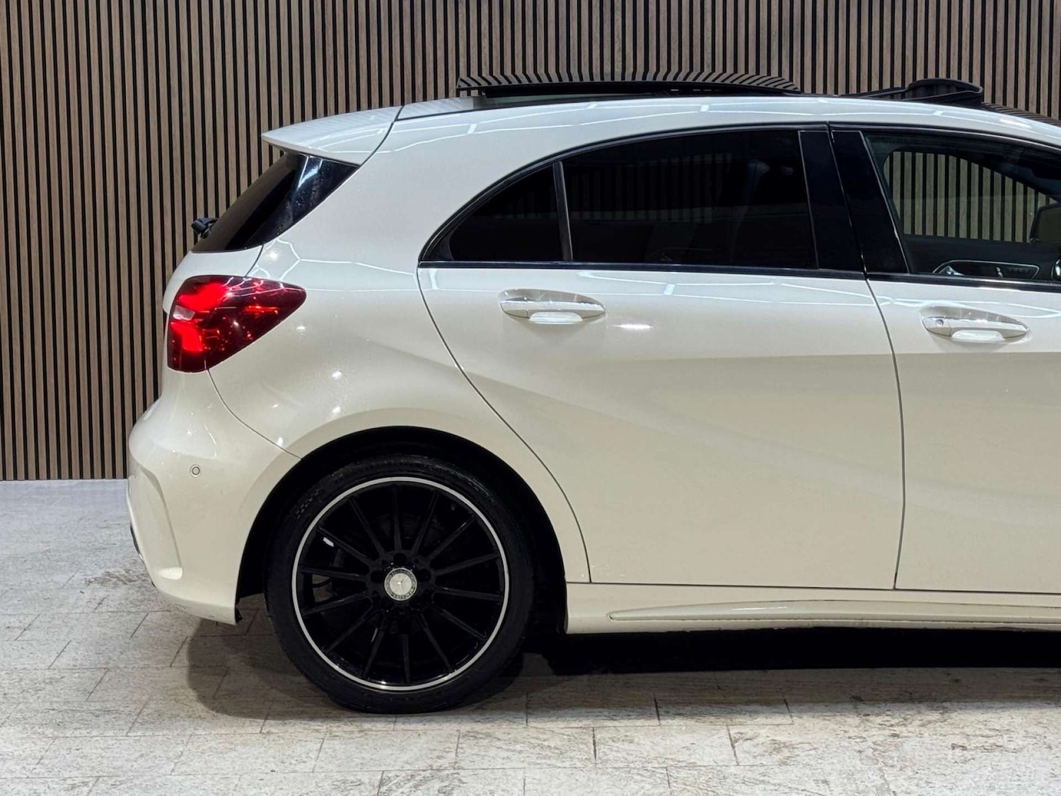 Used Mercedes-Benz A-Class 2017 for sale - 77368170: Photo 14