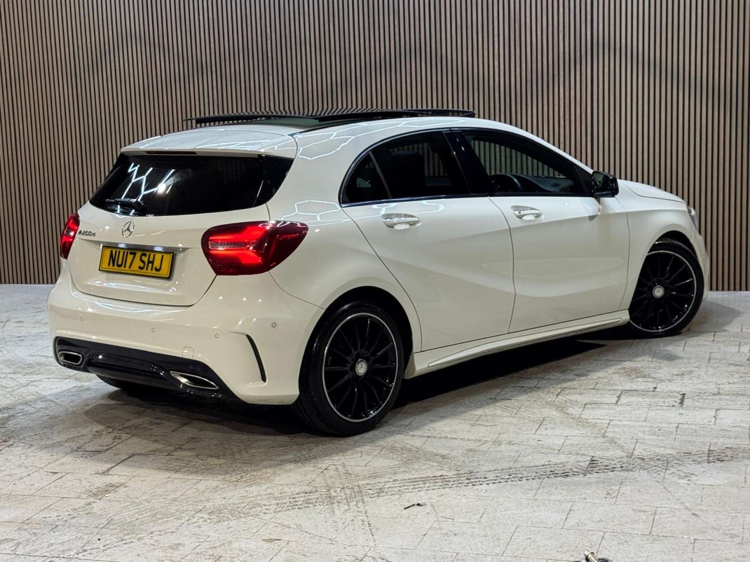 Used Mercedes-Benz A-Class 2017 for sale - 77368170: Photo 20