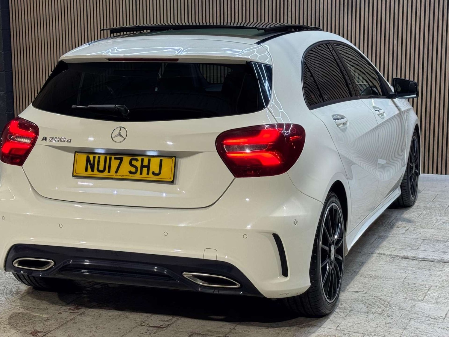 Used Mercedes-Benz A-Class 2017 for sale - 77368170: Photo 23