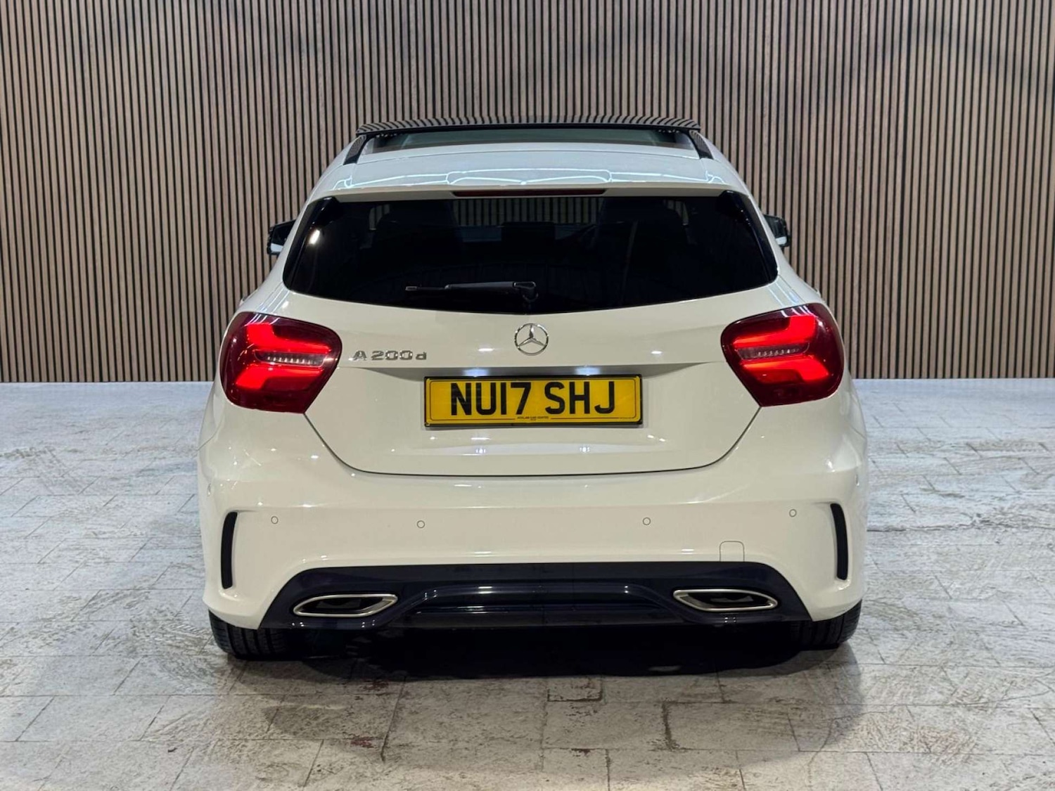 Used Mercedes-Benz A-Class 2017 for sale - 77368170: Photo 24