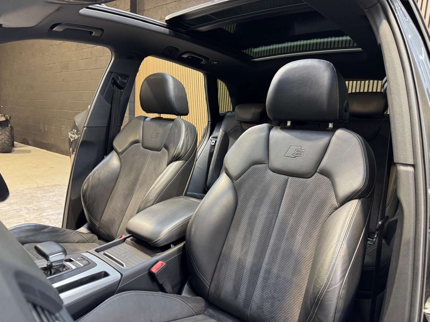 Used Audi Q5 2018 for sale - 77578896: Photo 24