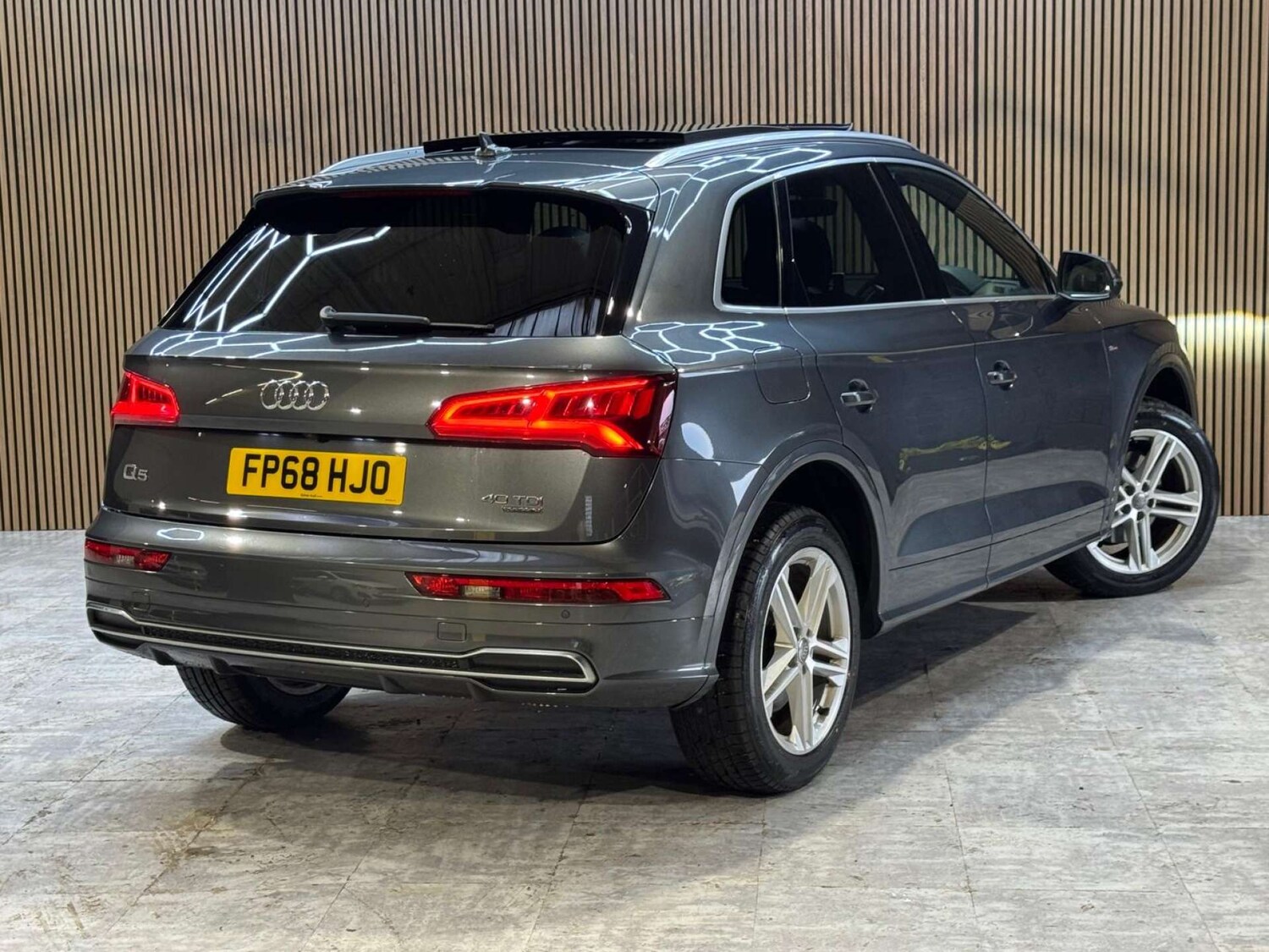 Used Audi Q5 2018 for sale - 77578896: Photo 39