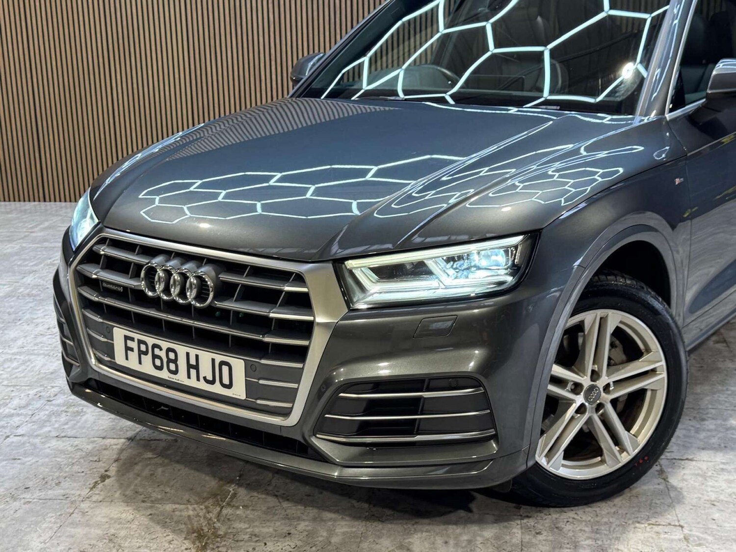 Used Audi Q5 2018 for sale - 77578896: Photo 53