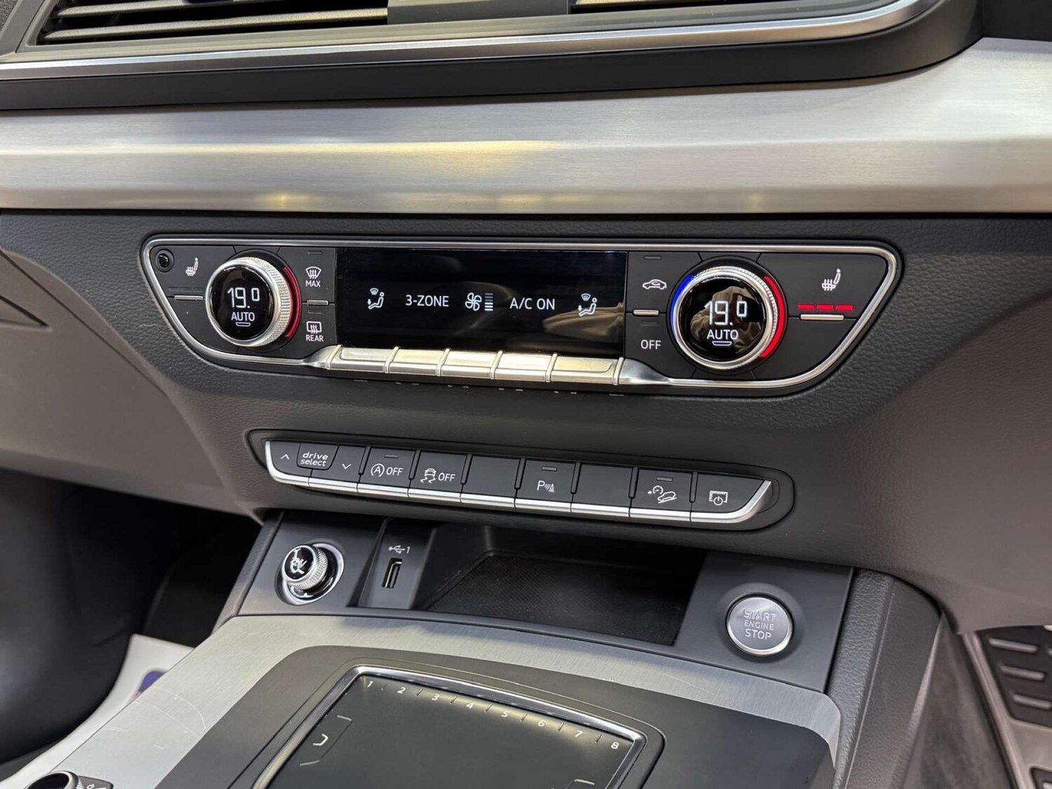 Used Audi Q5 2018 for sale - 77578896: Photo 67