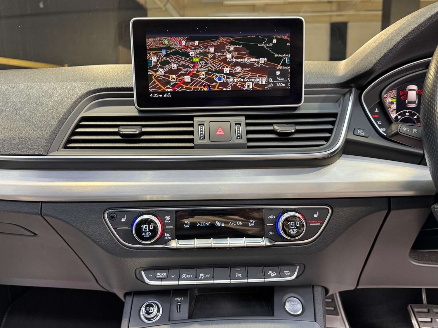 Used Audi Q5 2018 for sale - 77578896: Photo 71