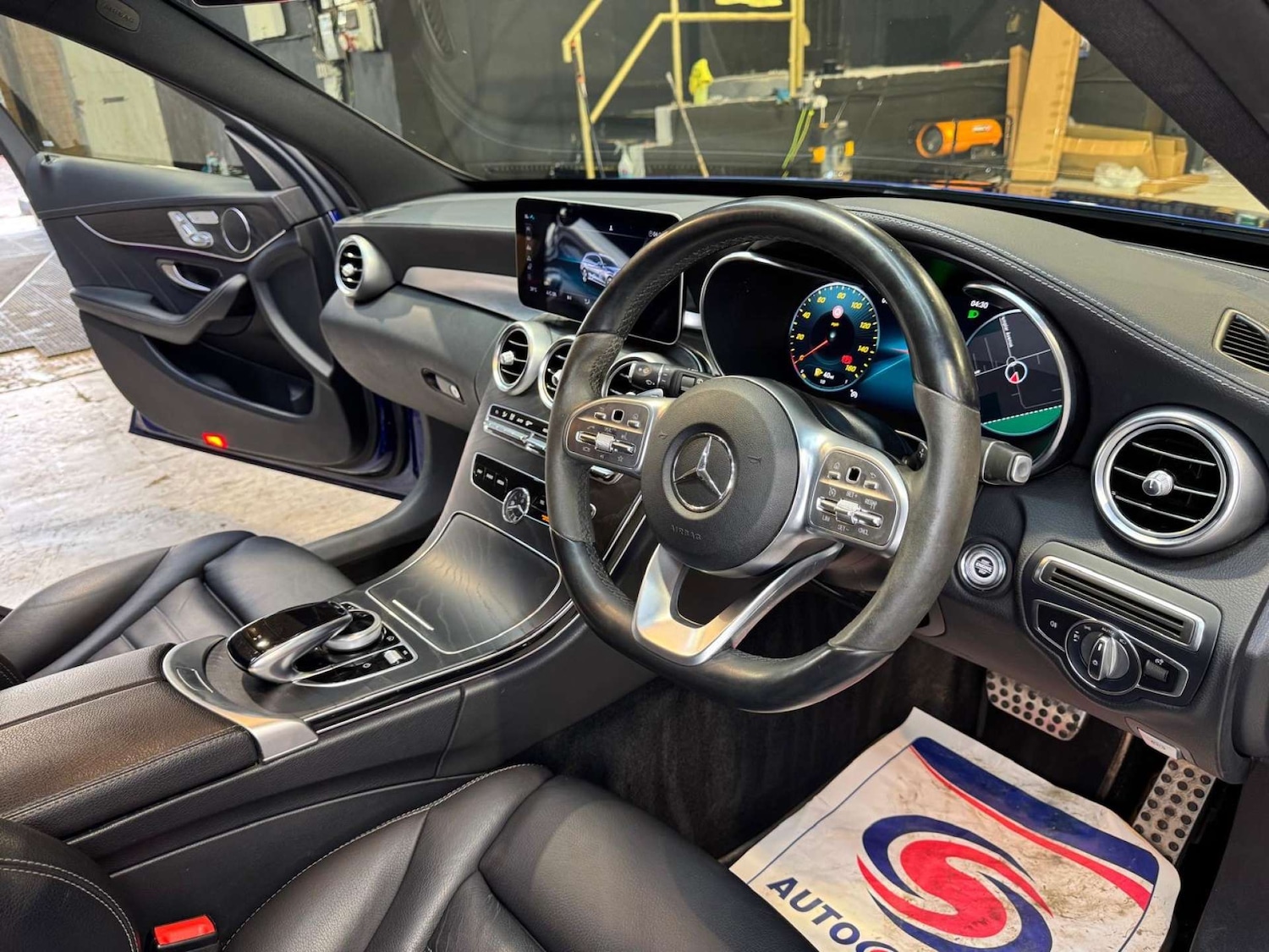 Used Mercedes-Benz C Class 2021 for sale - 77639597: Photo 3