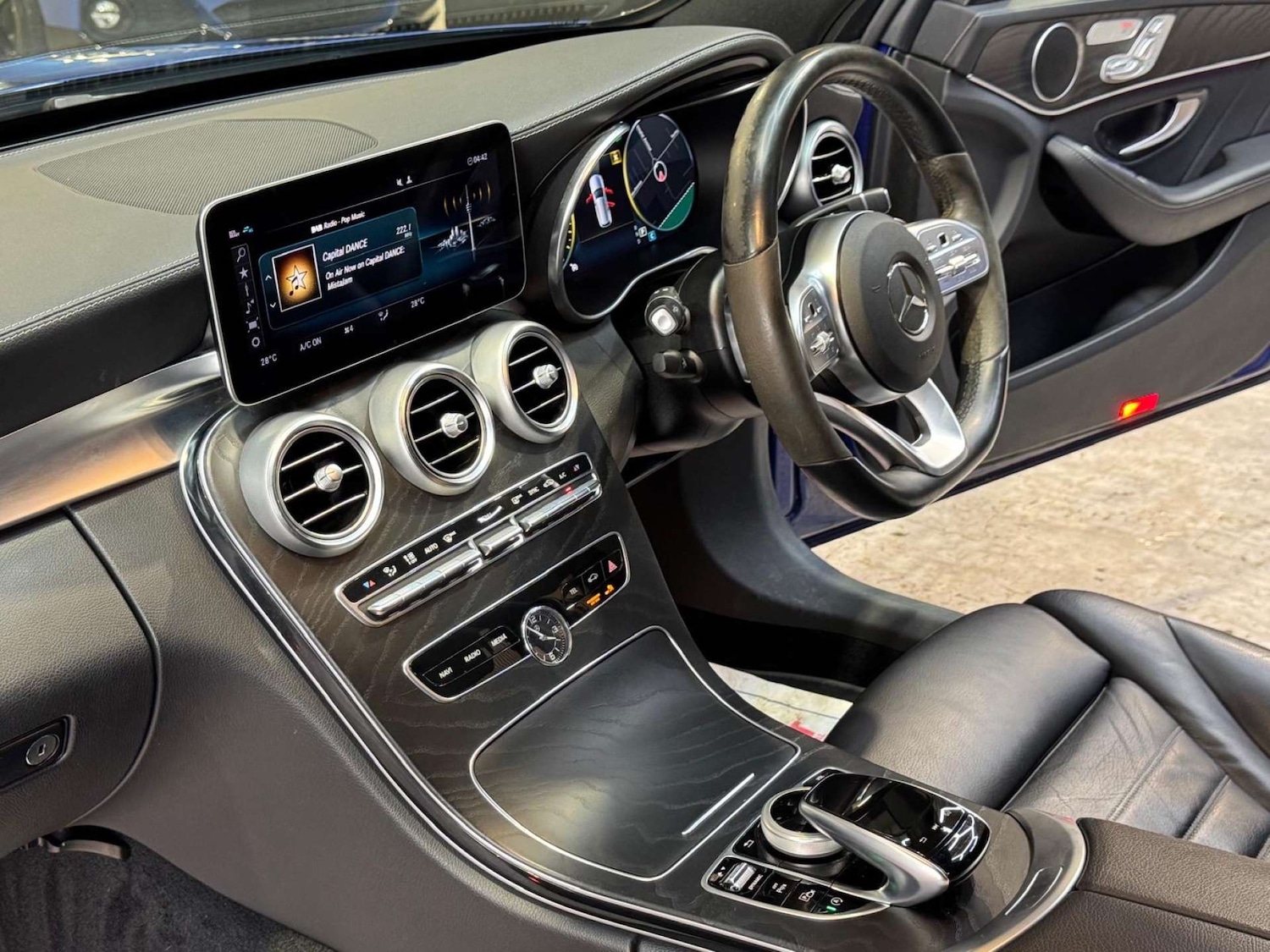 Used Mercedes-Benz C Class 2021 for sale - 77639597: Photo 79