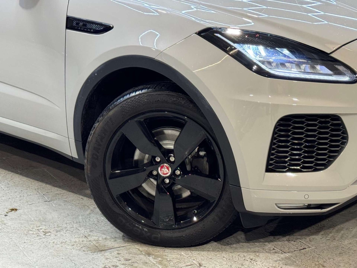 Used Jaguar E-Pace 2019 for sale - 76961766: Photo 10