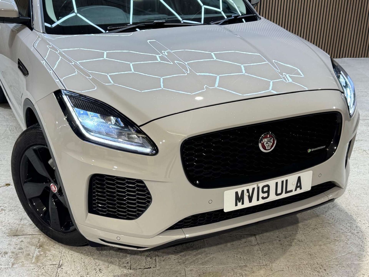 Used Jaguar E-Pace 2019 for sale - 76961766: Photo 12