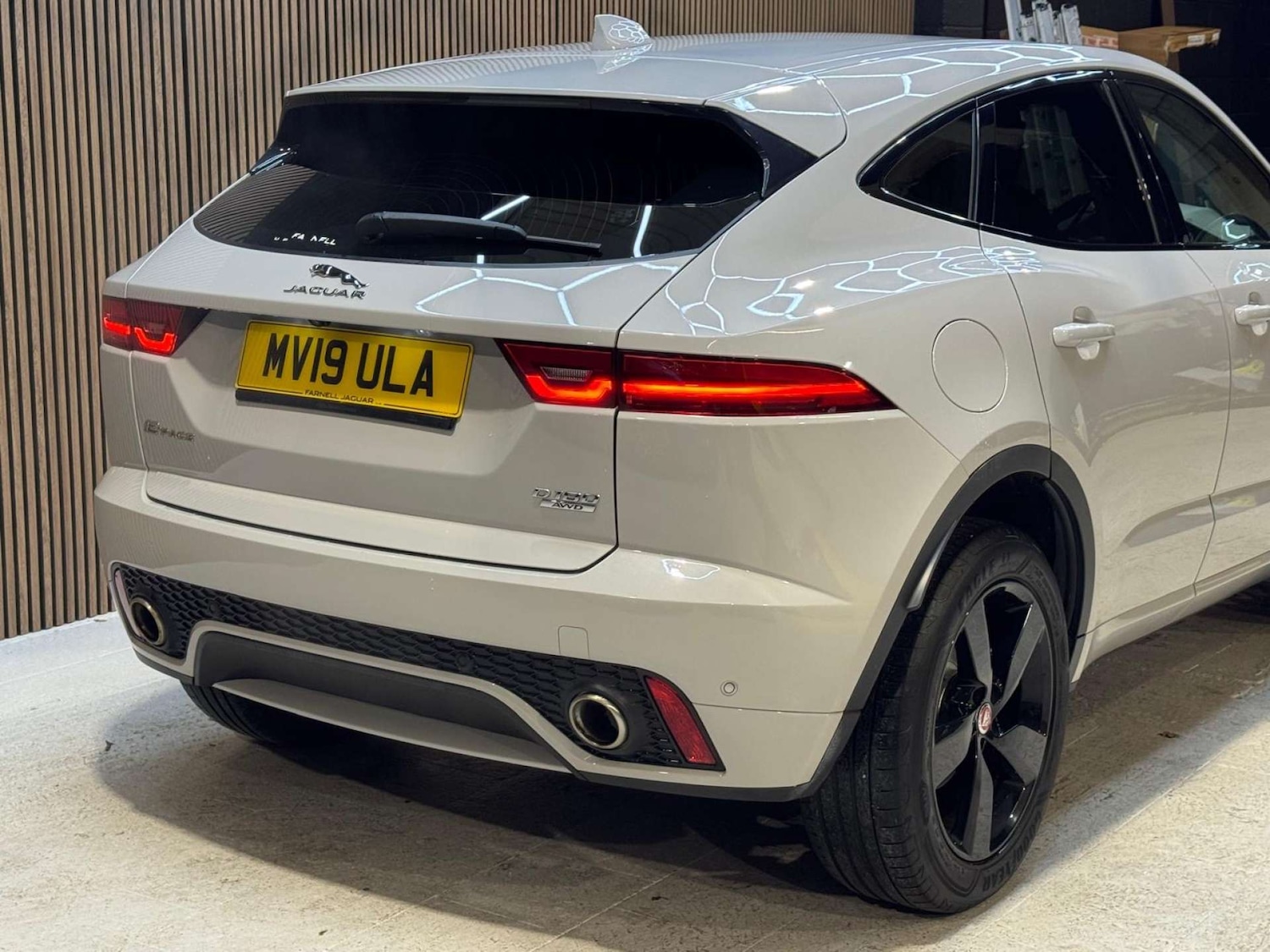 Used Jaguar E-Pace 2019 for sale - 76961766: Photo 16