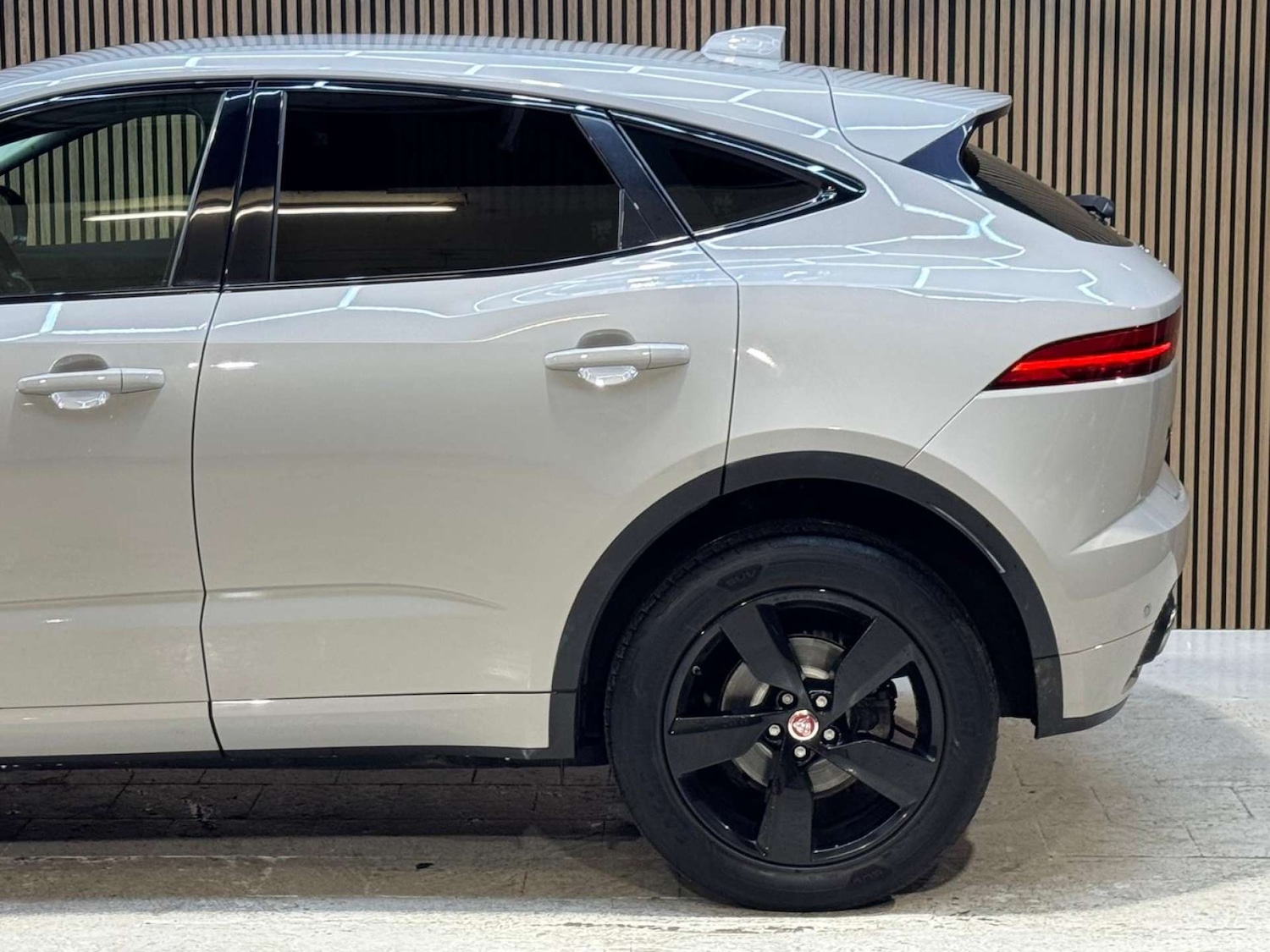 Used Jaguar E-Pace 2019 for sale - 76961766: Photo 26