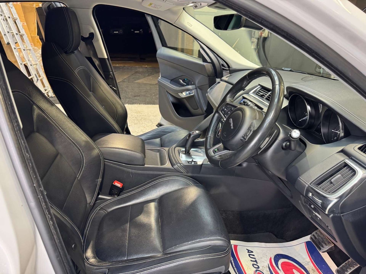 Used Jaguar E-Pace 2019 for sale - 76961766: Photo 38