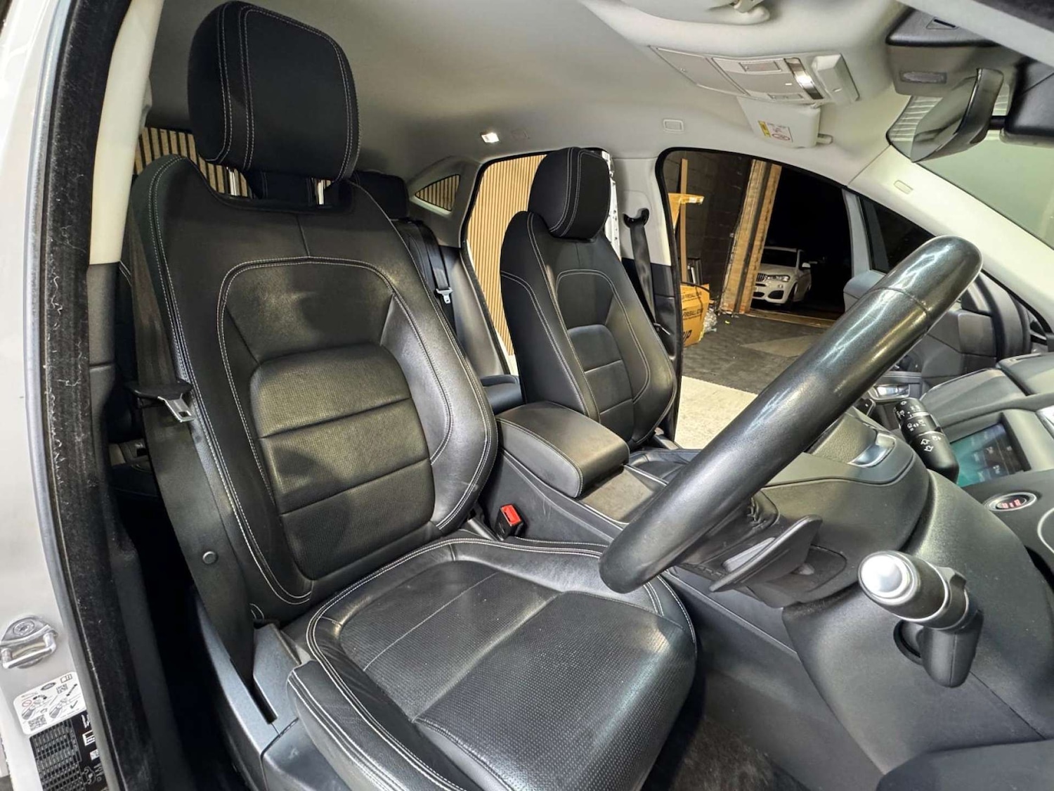 Used Jaguar E-Pace 2019 for sale - 76961766: Photo 41