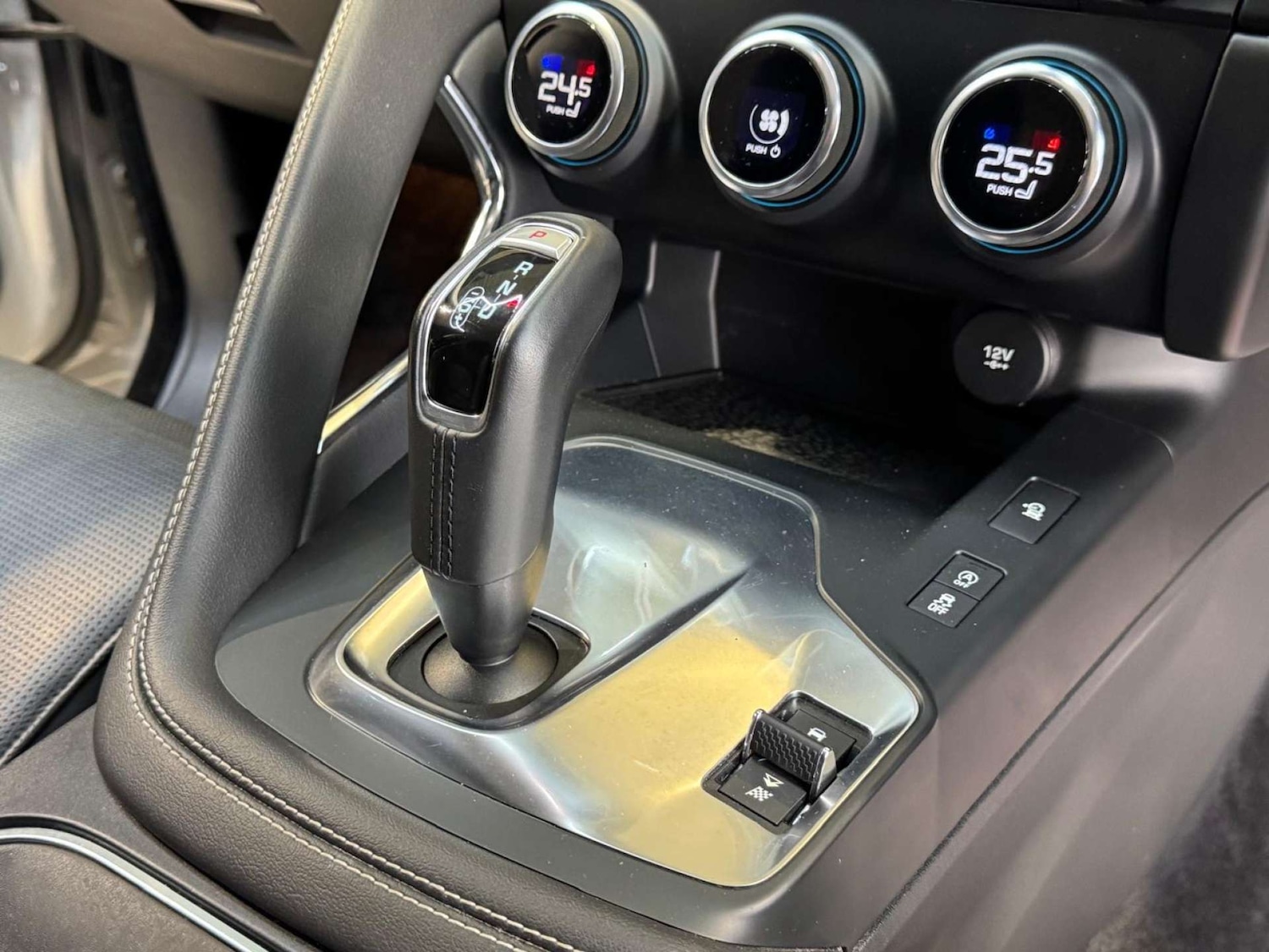 Used Jaguar E-Pace 2019 for sale - 76961766: Photo 53